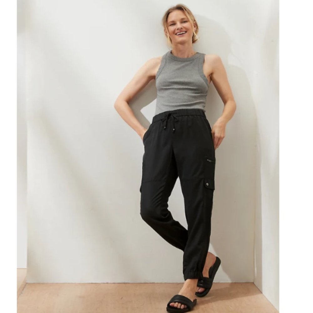 NWT BanRepF Tencel Soft Cargo Pant XL Black F313